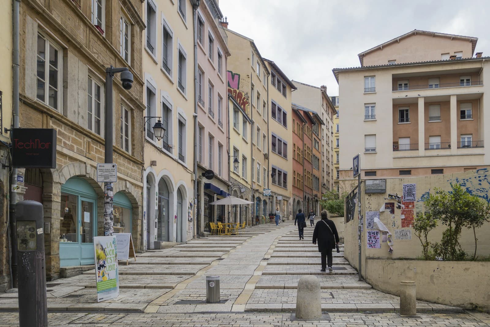 La montée de la Grande-Côte, sur les pentes de la Croix-Rousse, à Lyon
