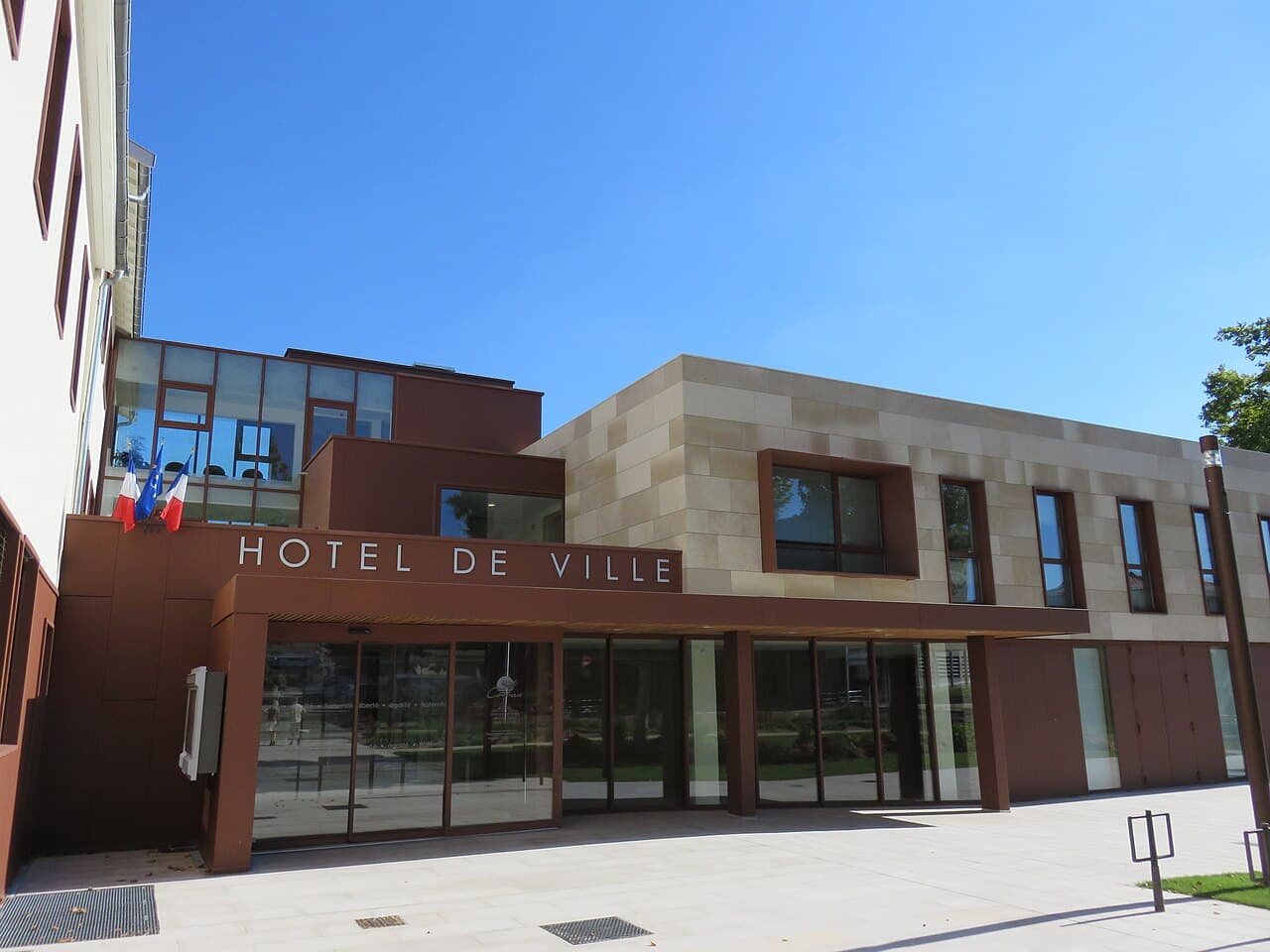 L'hôtel de ville de Corbas